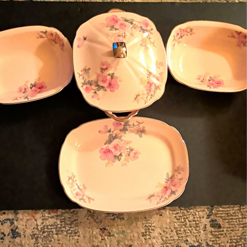 VTG 1931-32 Crooksville China Quadro Floral Serving Set Casserole Platter Bowls